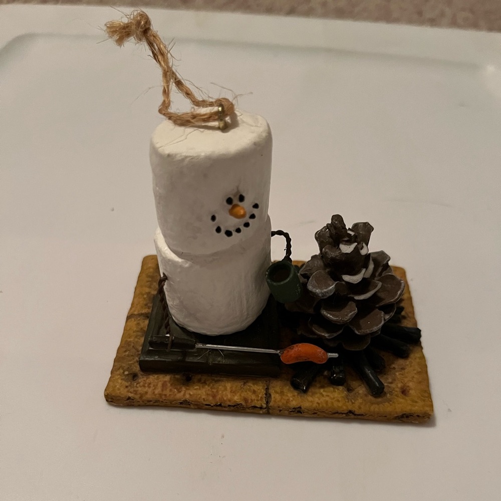 🐠S’mores Christmas Ornament. Brand New.
